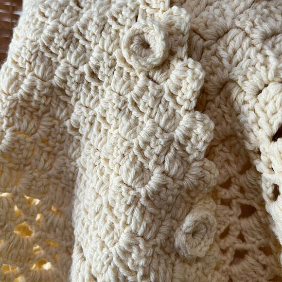 Handmade Crocheted Fringe Shawl Wrap Triangle Shape Crochet Buttons Cream Beige - Picture 6 of 14